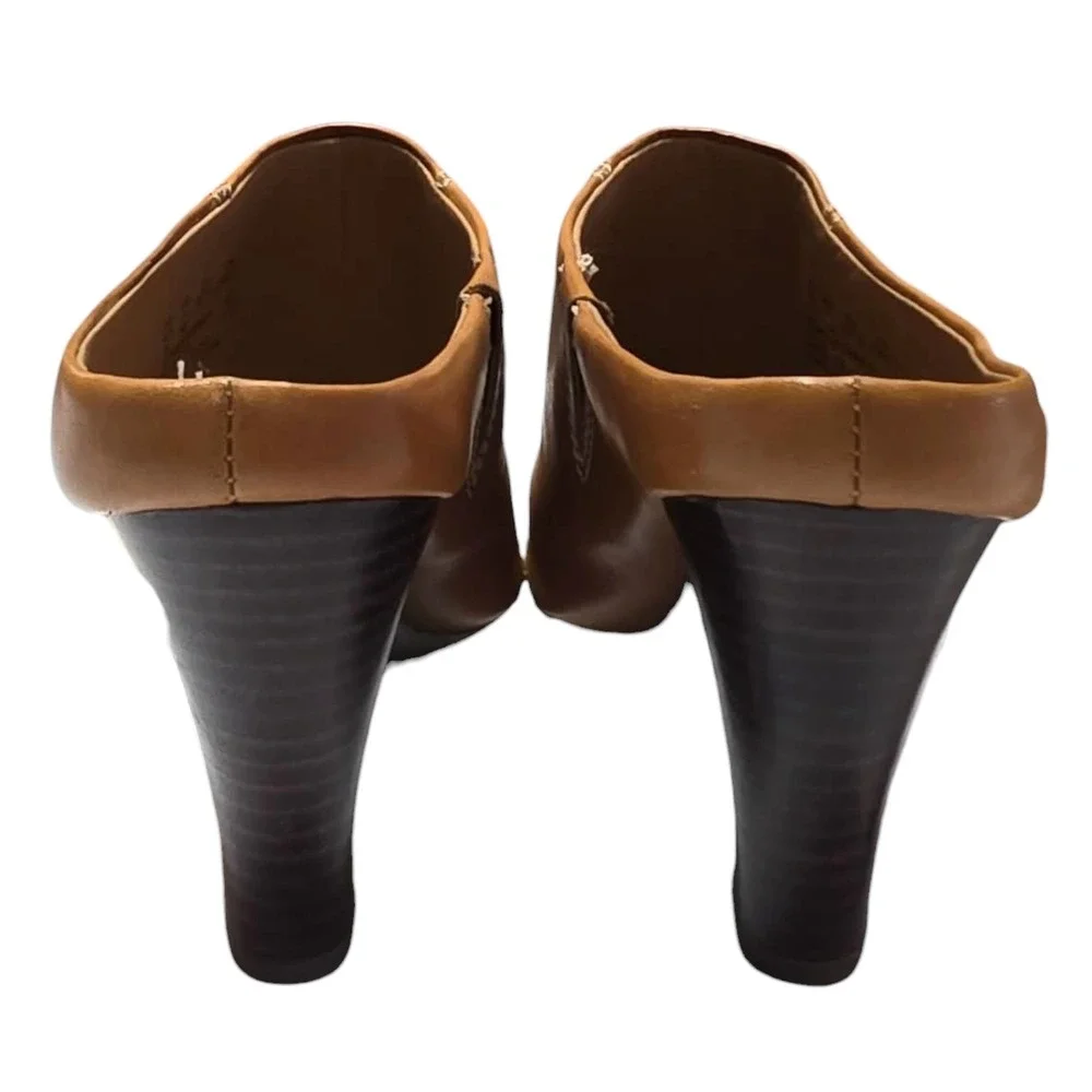 Clarks Artisan Womens 7 Tan Leather Wedge Mules Almond Toe Shoes